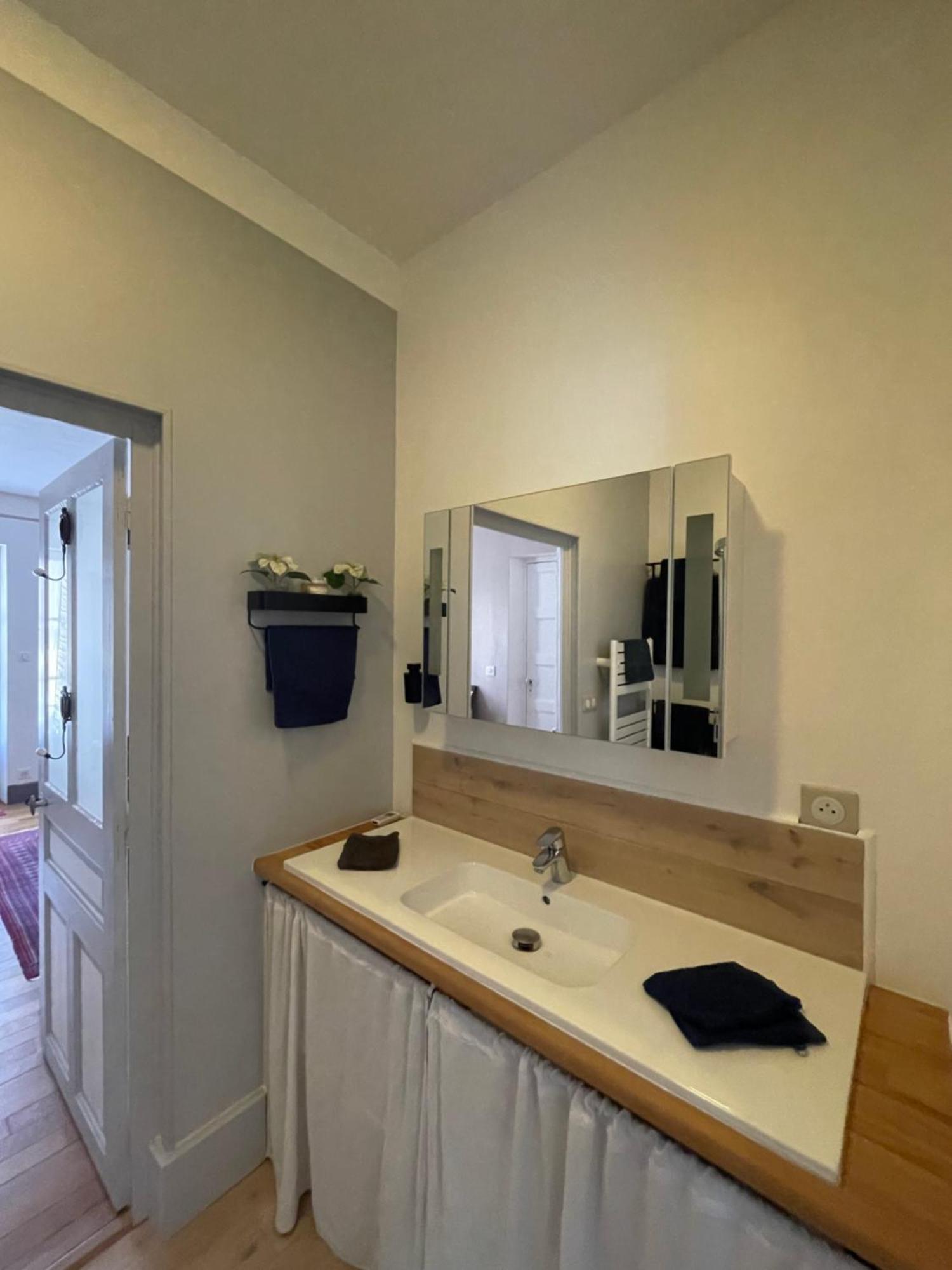 Logis Saint Vivant Volnay  Εξωτερικό φωτογραφία